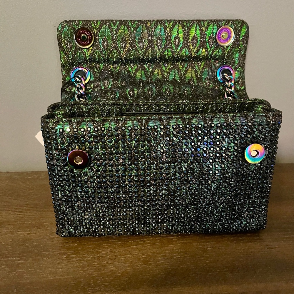 Kurt Geiger Silver Shoulder Bag with Chain Strap - Picture 2 of 8